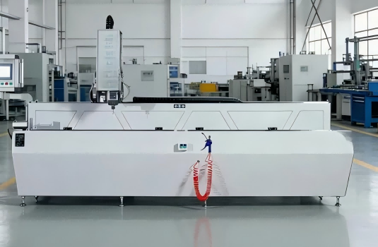 مطحنة نهاية CNC ذات 3+2 محور لقوالب الألومنيوم ذات الأشكال الخاصة | آلات النوافذ والجدران الساتر