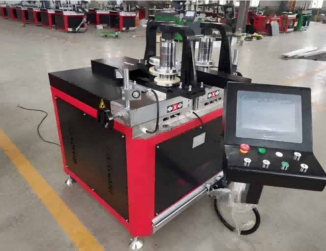 آلة ثني المقاطع CNC للخدمة الشاقة للألمنيوم والـ PVC